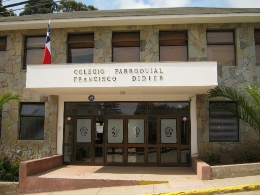 COLEGIO PARROQUIAL FRANCISCO DIDIER