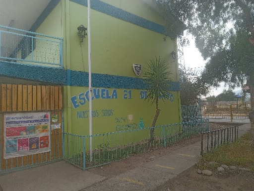 ESCUELA 21 DE MAYO