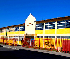 COLEGIO MARIA DE ANDACOLLO