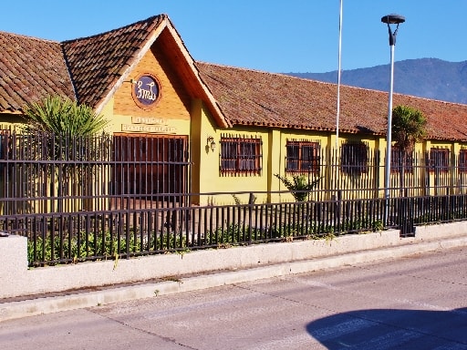 INSTITUTO MONSENOR LECAROS