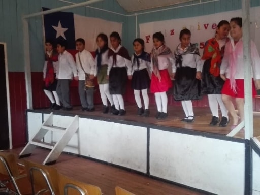 ESCUELA RURAL EL VARAL