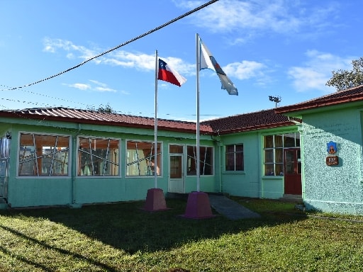 ESCUELA BASICA FRESIA