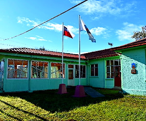 ESCUELA BASICA FRESIA