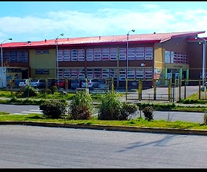 ESCUELA BASICA LAS CAMELIAS