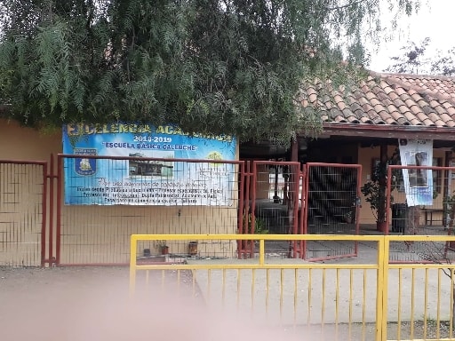 ESCUELA MUNICIPAL DE CALEUCHE