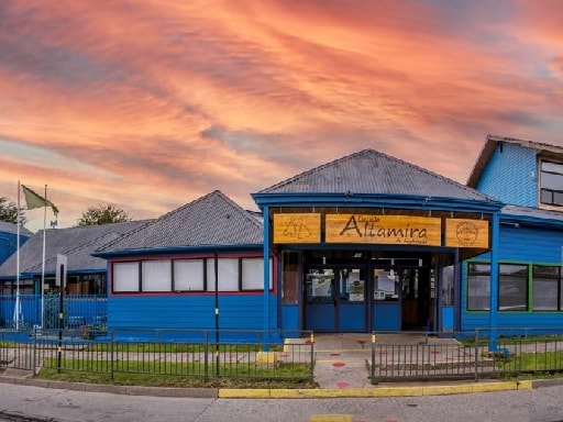 ESCUELA ALTAMIRA DE COYHAIQUE