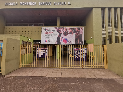 LICEO MONSENOR ENRIQUE ALVEAR