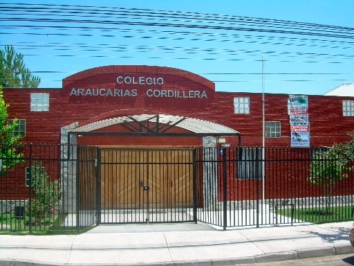 COLEGIO ARAUCARIA CORDILLERA