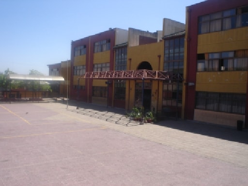 ESCUELA BASICA LOS BOSQUINOS