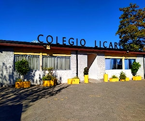 ESCUELA BAS. LICARITO