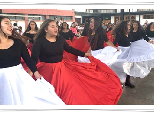 COLEGIO SAN JOSE DE CERRILLOS