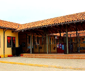 ESCUELA EMA CORNEJO DE CARDOEN