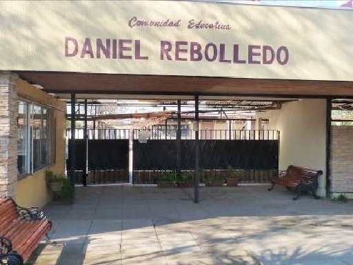 ESCUELA SARGENTO 2DO DANIEL REBOLLEDO