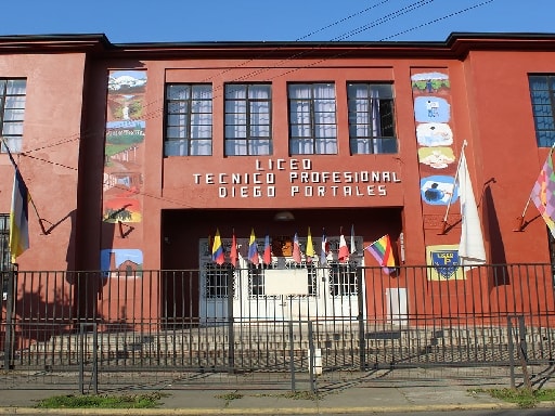 LICEO TECNICO PROFESIONAL DIEGO PORTALES