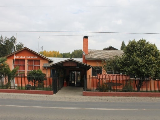 ESCUELA SILVANO FERNANDEZ