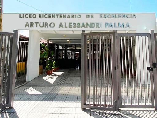 LICEO ARTURO ALESSANDRI PALMA