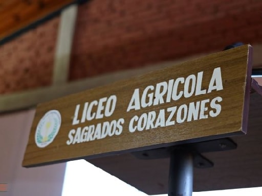 ESCUELA AGRICOLA SAGRADOS CORAZONES