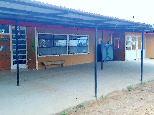 ESCUELA BASICA EL PEUMO