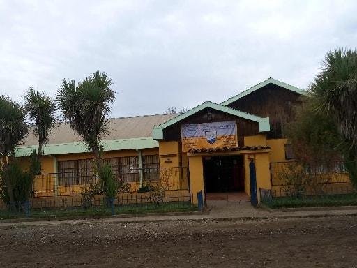 ESCUELA PUERTAS DE VIRGUIN