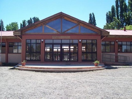 ESCUELA BATALLA DEL ROBLE