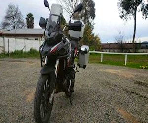 Benelli TRK 251