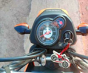 Moto honda navi año 2022