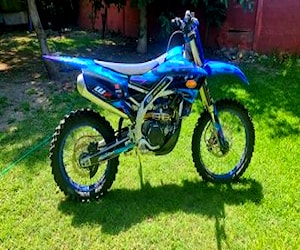 Yamaha YZ 450 FX  2022 