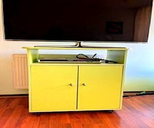 <p>Mueble verde</p>