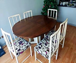 <p>Comedor de 6 puestos con mesa expandible</p>