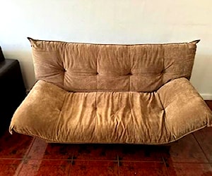 <p>Hermoso y comodo futon</p>