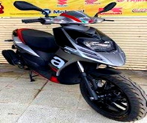 Aprilia sr 160cc nueva