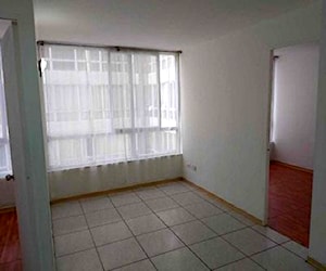 Arriendo Departamento recién pintado. 2 dormitorio