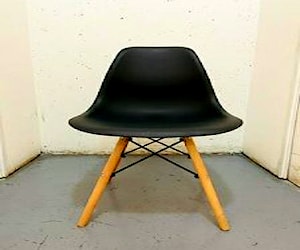 <p>Silla con Mesa</p>