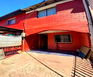 Casa dos pisos Puente Alto