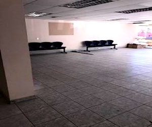 ARRIENDO: Gran local Edificio Obelisco