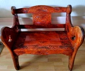 <p>Sillon Antiguo Madera Tallada A Mano Excelente</p>