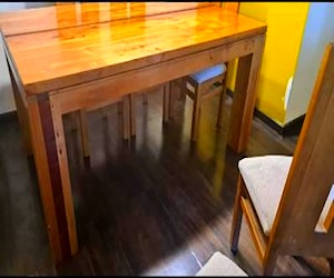 <p>Comedor madera noble</p>