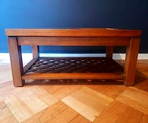 <p>Mesa de centro madera</p>