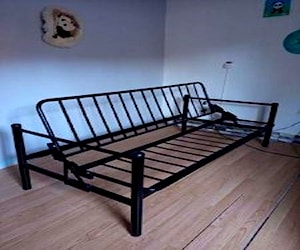 Sofa cama metálico excelente