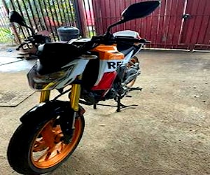 Moto HONDA CB190R