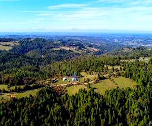 Campo 40,6 Hectáreas, El Mañio, Estación Río Frio