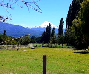 Terreno cercado con Rio