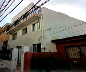 <p>pieza estudiante en valparaiso</p>