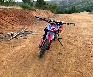 Moto enduro por no uso