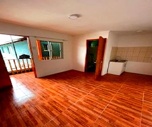 <p>Se Arrienda habitación en Peñalolen</p>