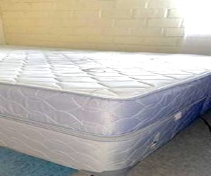 <p>Cama 2 plazas CIC base dividida</p>