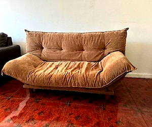 Cómodo y lindo futón