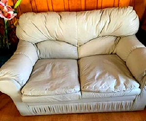 <p>Sillón 2 cuerpos</p>