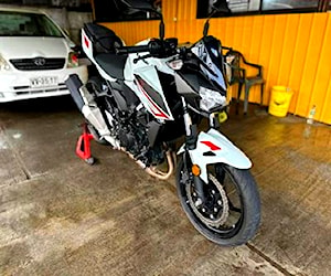 Kawasaki z400 abs