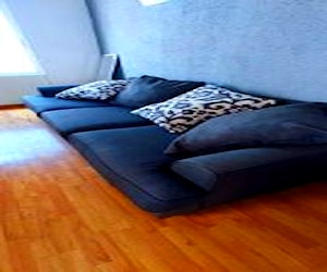 <p>Sofa 3 cuerpos</p>